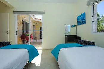 Theos Club Villa