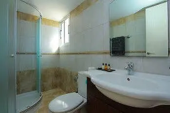 Theos Club * 폴리스