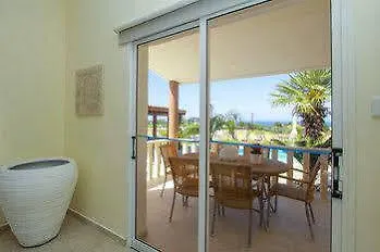 Theos Club Villa