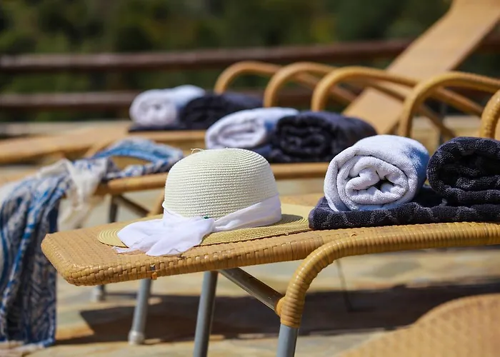 Vila Theos Club Polis